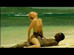 Briļļu pornogrāfija ar seksīgo Beiliju Brūku, Šanelu Prestonu un Deiziju Linnu no filmas Reality Kings